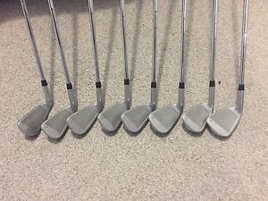 Ping i25 3-PW Iron Set image 1