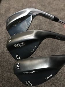 Titleist Vokey Sm5 Wedge Set 50 54 58 Wedges Raw Black And Tour Chrome image 1