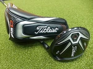 Used - Titleist Golf 915 D2 10.5° Driver - Diamana Red 50 Regular Flex Shaft image 1
