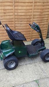 Golf buggy image 1