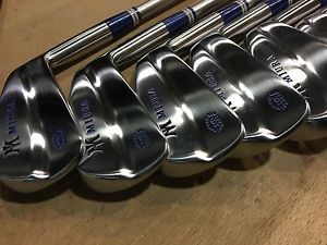 MIURA GOLF MB-001 BLADE C TAPER LITE 105 REGULAR FLEX 9.8/10 image 1