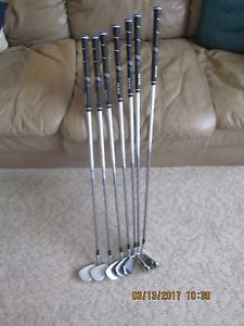 Taylormade PSI Irons, 5 Iron thru Gap Wedge, Regular Graphite Shafts image 1