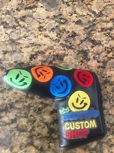 SCOTTY CAMERON PUTTER HEAD COVER. Limited Release             *BRAND NEW* image 1