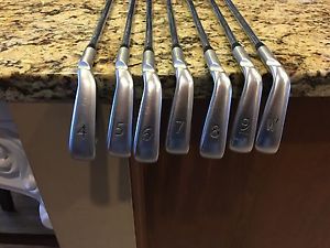 PING i20 Iron Set 4-PW Regular-Yellow Dot Right handed image 1