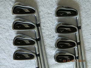 Mizuno JPX-800 Pro Iron Set 4-GW RIGHT HANDED Dynalite Gold XP S300 STIFF Flex image 1
