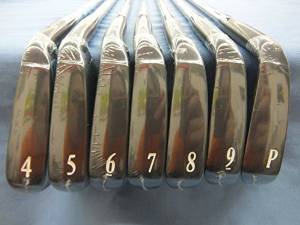 DUNLOP SRIXON Z745 Black IronSet Stiff Golf Club image 1