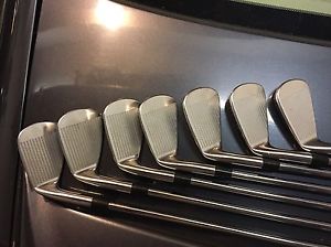 Taylormade tour preferred mb set 4-PW Project X 5.5 image 1