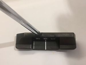 Scotty Cameron Newport 2.6 35" putter centre shaft 'blacked out' image 1