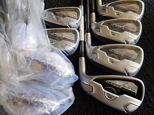 New! Cobra Fly-Z Combo Set (3-4H, 4-5H, 6-GW) Graphite Regular Flex image 1