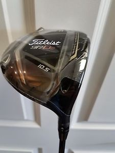 Titleist 917 D2 Driver/10.5 degree/Diamana Blue 60 Regular Shaft/HC &amp; wrench image 1