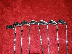 Taylormade R9 Irons 4 to PW image 1