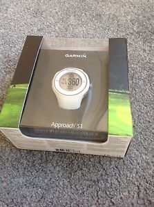 Garmin BRAND NEW Touchscreen GPS Golf Watch, Approach S3, White, Instant image 1