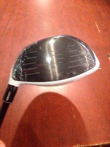 Taylor made M1 Driver. 10.5 Degree. Reg. Graphite Shaft. NEW In Wrapper image 1