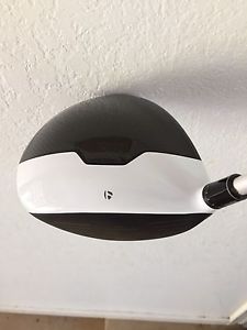M1 Taylor Made Driver 9.5* RH (with tool) Aldila Rogue Silver 70 - S image 1