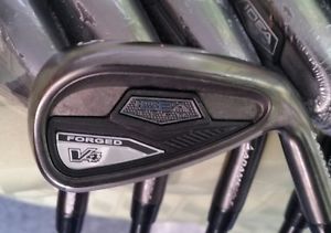 Adams Idea Tech V4 forged irons 5-P(6 clubs)ProLaunch Red regular graphite-EXC! image 1