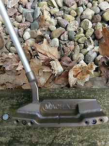 Machine M2A putter GTR 1.0 image 1