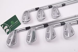 COBRA S3 PRO FORGED IRONS / 4-PW / REGULAR FLEX R300 STEEL SHAFTS / 67072 image 1