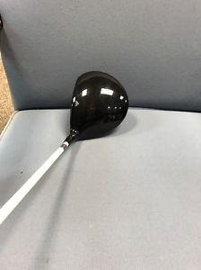 Titleist 913D3 Driver Golf Club image 1