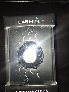Garmin Approach S6 Golf Watch- Black image 1