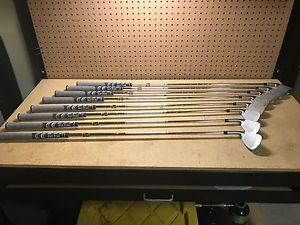 Mizuno JPX-825 Pro Iron Set Golf Clubs 4-G RH image 1