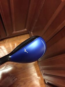 Mizuno JPX 900 Hybrid 22 Degree #4 Stiff Flex image 1