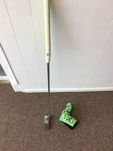 Piretti Matera 35" With Flat Cat Standard Grip. Custom Cover image 1