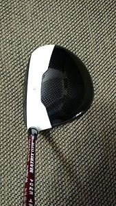 Taylormade 2017 M2 Driver 9.5* Matrix Ozik HD6 Stiff Shaft. Excellent! image 1
