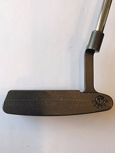Scotty Cameron Studio Select Tour Only All Black Newport Circle T in cavity image 1